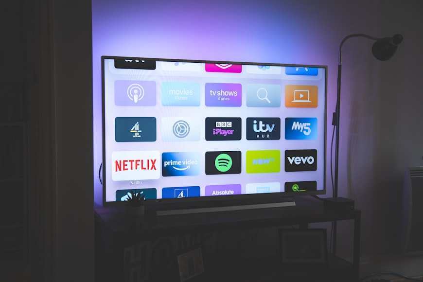 Como transformar TV antiga em Smart TV: aparelhos e apps   transformar TV em Smart TV