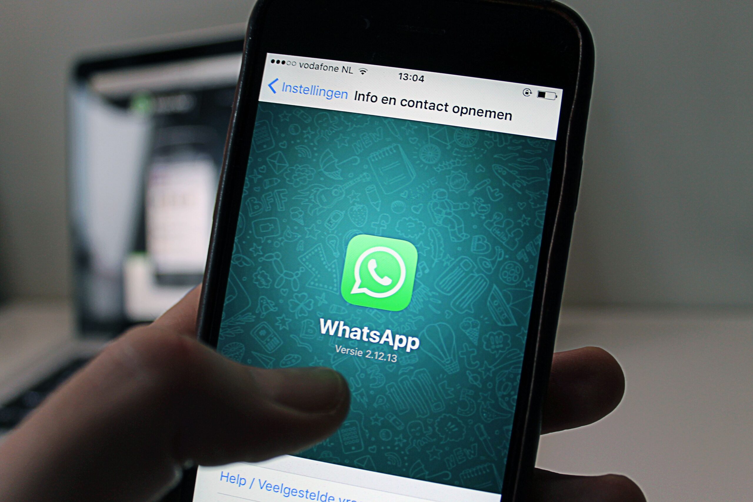 Como recuperar mensagens apagadas do WhatsApp: guia oficial recuperar mensagens apagadas