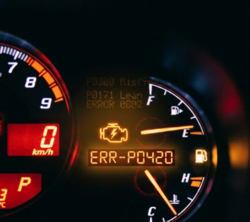 Como ler e apagar os códigos de erro do carro com um scanner OBD 2