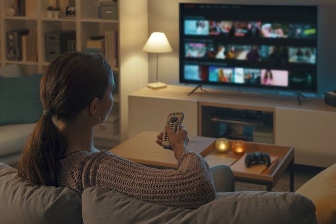 Como consertar TV em casa: 12 problemas comuns e como resolver sem técnico   Principal: como consertar tv Secundárias: consertar tv em casa, tv com defeito o que fazer, problemas comuns em tv