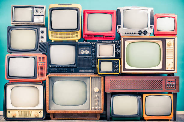 TV liga e desliga sozinha: 7 causas e como resolver   Principal: tv liga e desliga sozinha Secundárias: tv desligando sozinha, smart tv reiniciando sozinha, tv desliga sozinha depois de um tempo